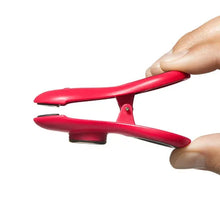 טען תמונה לצפייה בגלריה, קליפסים מגנטיים-קליפסים לשמירת הטריות-OXO-סופר הום