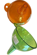 טען תמונה לצפייה בגלריה, משפך בקוטר 12 ס"מ עם מסנן-משפך-cosmoplast-סופר הום