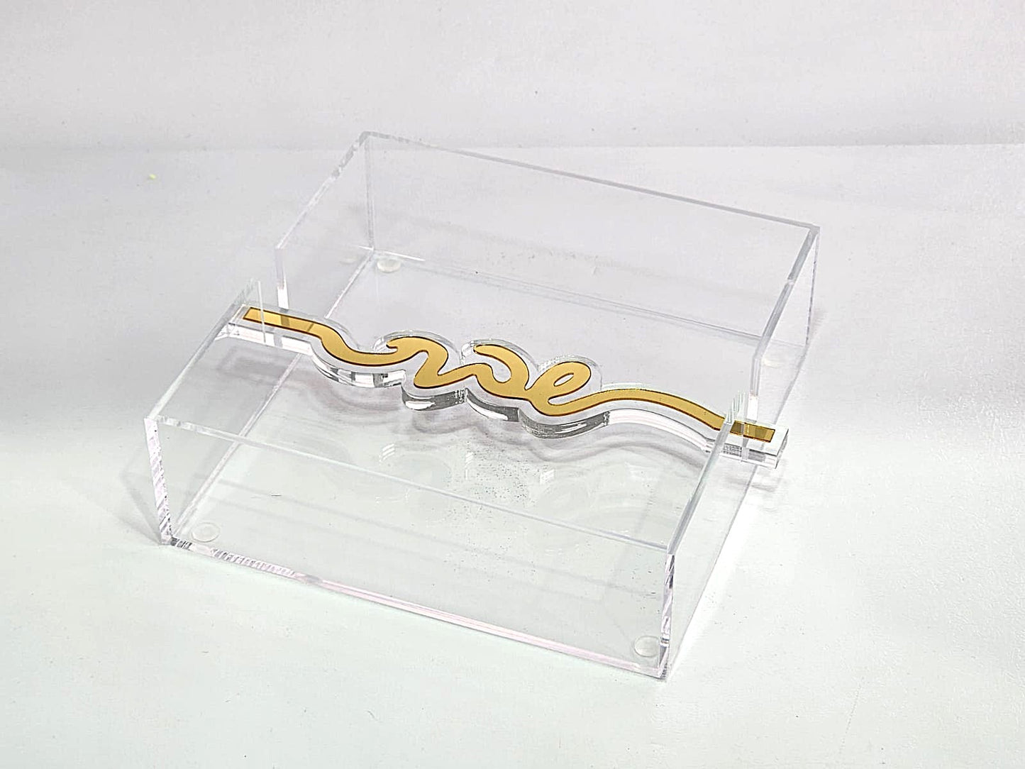 מחזיק מפיות אקרילי שולחני 20×20 ס"מ-מחזיק מפיות שוכב-אבי מתנות-סופר הום