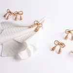 טען תמונה לצפייה בגלריה, סט 6 חבקים יוקרתיים למפיות דגם פפיון-חבקים למפיות-ARTEX HOME-סופר הום