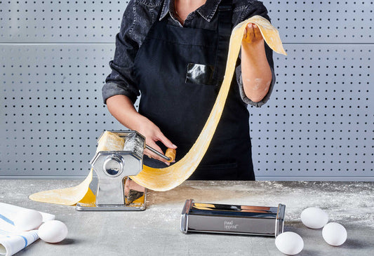 מכונת פסטה ביתית בצבע לבן 15 ס"מ-מכונת פסטה-Food Appeal-סופר הום