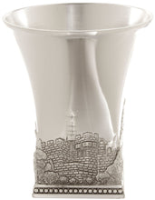 טען תמונה לצפייה בגלריה, גביע קידוש מצופה כסף עם תחתית - דגם ירושלים-כוס קידוש כסוף-חושן-סופר הום