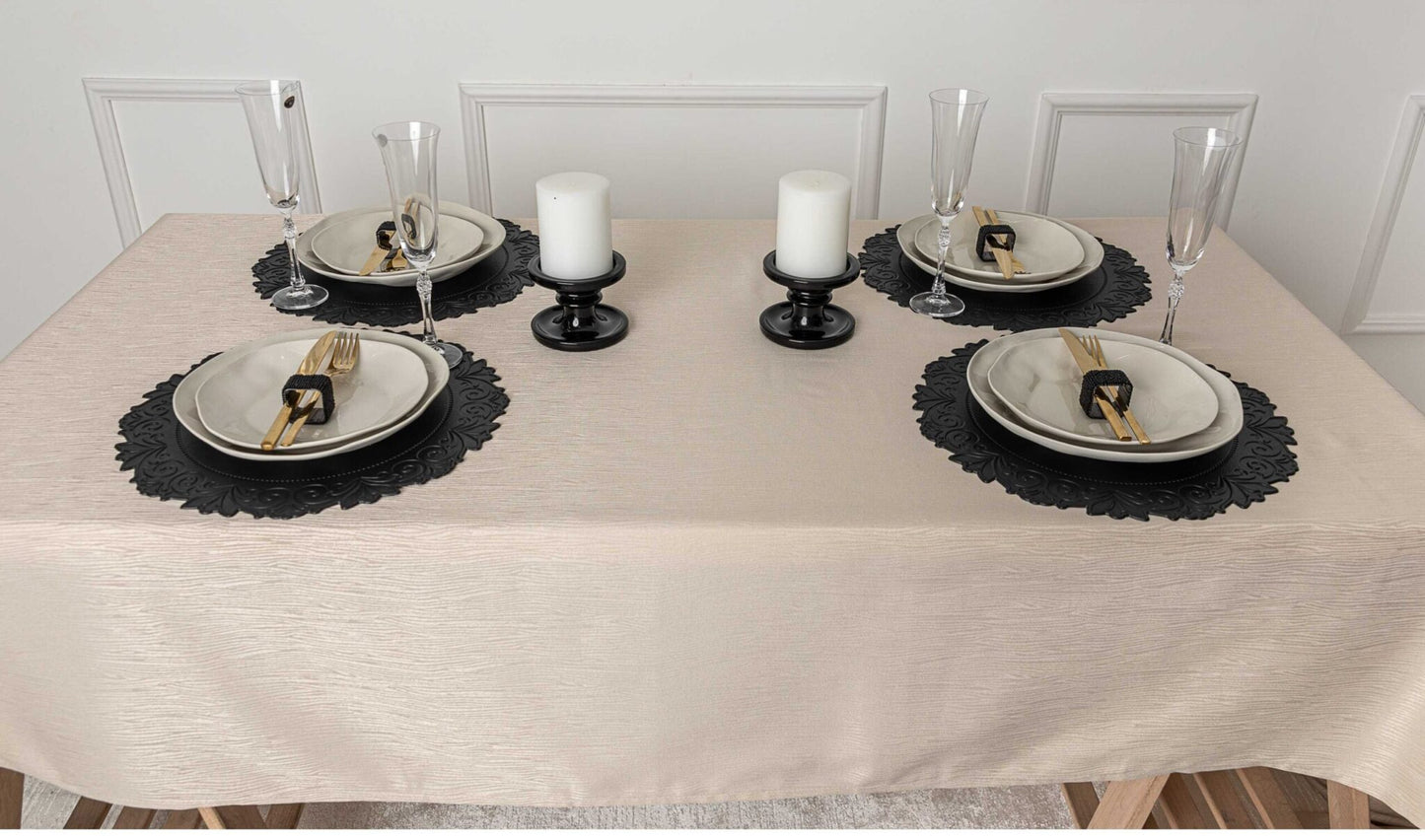 מפת שולחן דגם קורטני שמנת - מגוון אורכים-מפת שולחן-ASHRAM-4 מטר-סופר הום