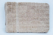 טען תמונה לצפייה בגלריה, מגבת טוליפ ענק 140*90 - מגוון צבעים-מגבת גוף-Via Home-מוקה-סופר הום