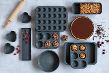 טען תמונה לצפייה בגלריה, תבנית פאי מלבנית עם תחתית נשלפת-תבנית פאי-Soltam סולתם-גודל: 35*11 ס״מ-סופר הום