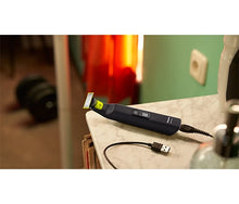 טען תמונה לצפייה בגלריה, מכונת תספורת פנים וגוף ONE BLADE דגם QP6541/15-מכונת גילוח-Philips-סופר הום
