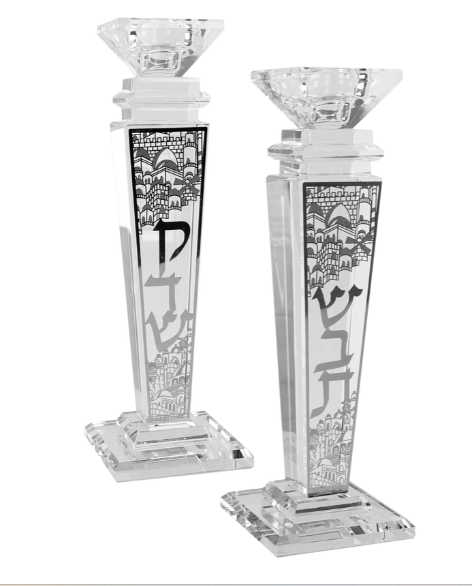 זוג פמוטי קריסטל מעוטר