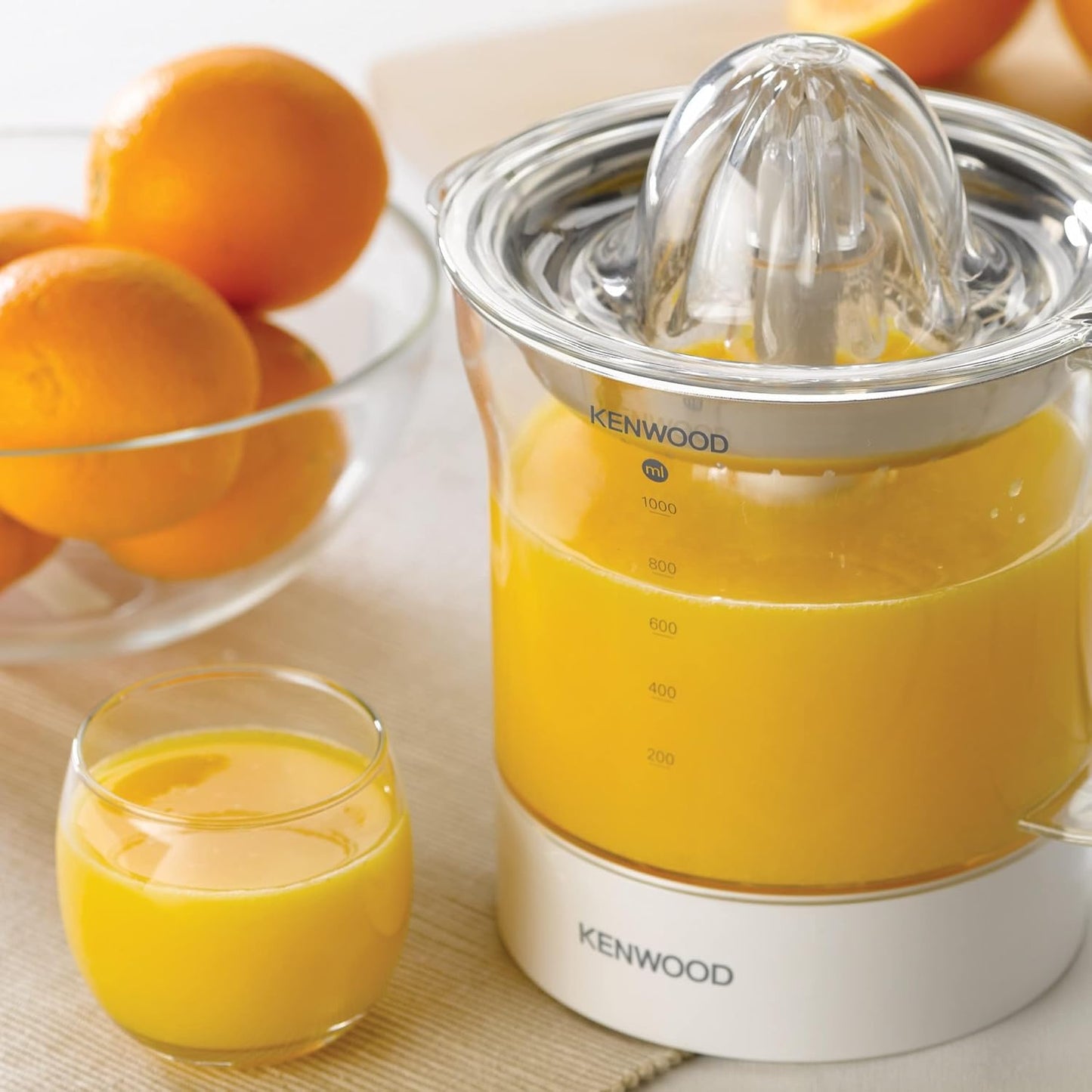 מסחטת מיץ הדרים לבן-מסחטה-Kenwood-סופר הום