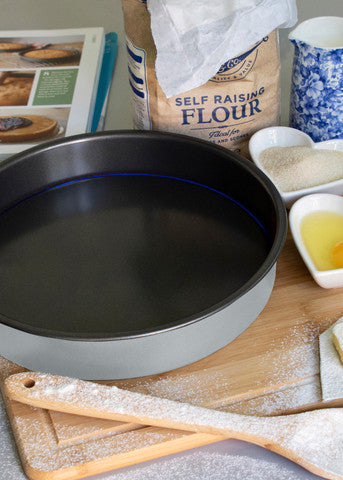 תבנית אפייה עגולה 23 ס"מ Push Pan-תבניות מתכת-SUPERHOME סופרהום-סופר הום