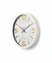 טען תמונה לצפייה בגלריה, שעון קיר פלסטיק בעיצוב מודרני קוטר 30 ס&quot;מ - מגוון צבעים-שעון קיר-ס.ז. מחנה יהודה-שחור-סופר הום
