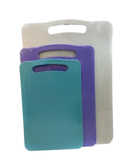 קרש חיתוך פלסטיק קשיח בשלושה גדלים ומגוון צבעים-קרש חיתוך-ItalPlast-גדול- 30*42 ס״מ-סגול-סופר הום