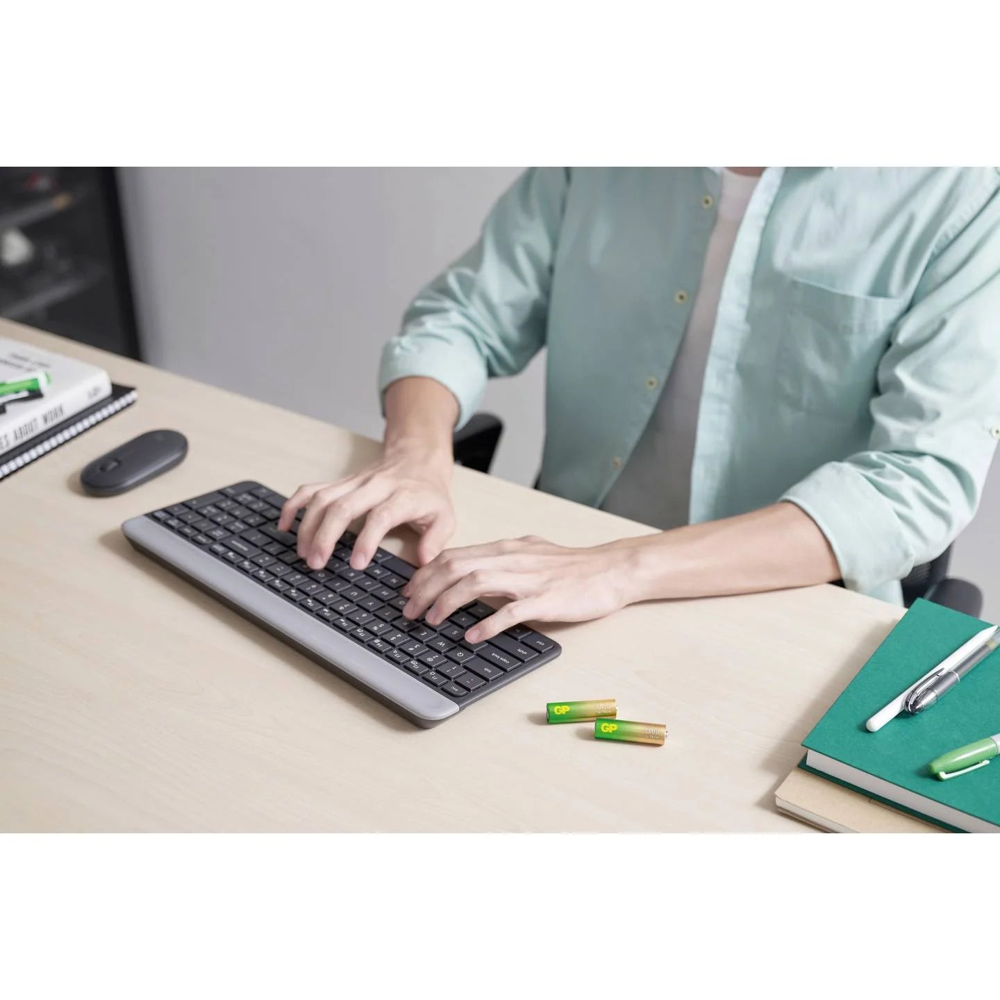 12 סוללות AA דגם Ultra Alkaline-בטריה-GP-סופר הום